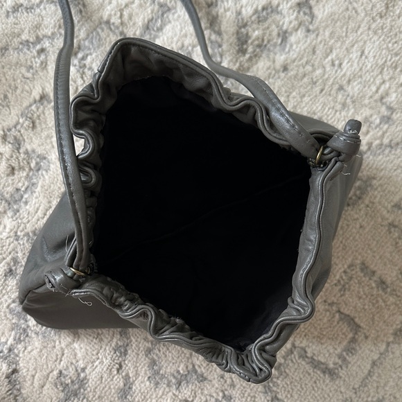 Gray Drawstring Crossbody Bag - Picture 4 of 7